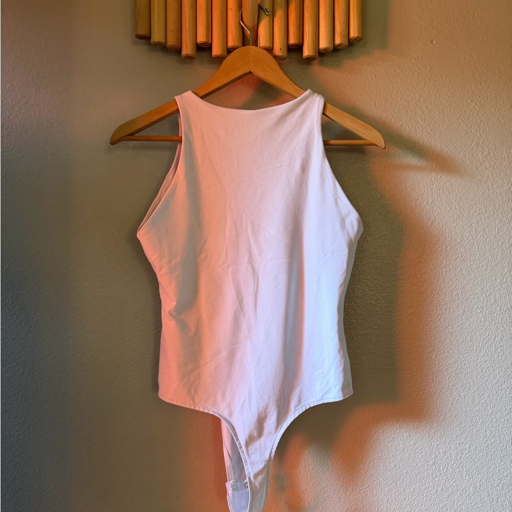 Reoria White One Piece Bodysuit - Picture 3 of 4